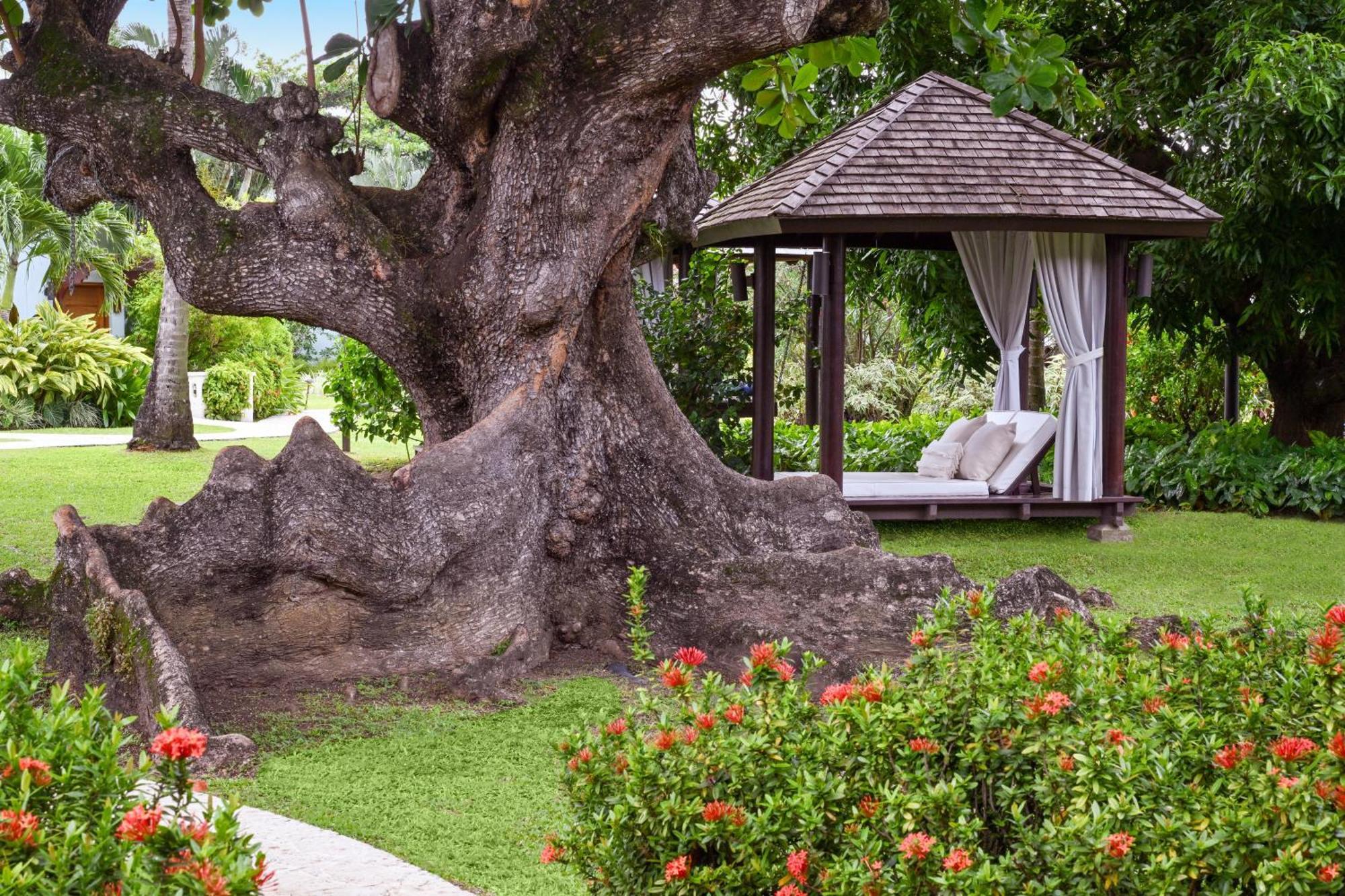 Sandals Halcyon Beach All Inclusive - Couples Only (Adults Only) Vigie Extérieur photo